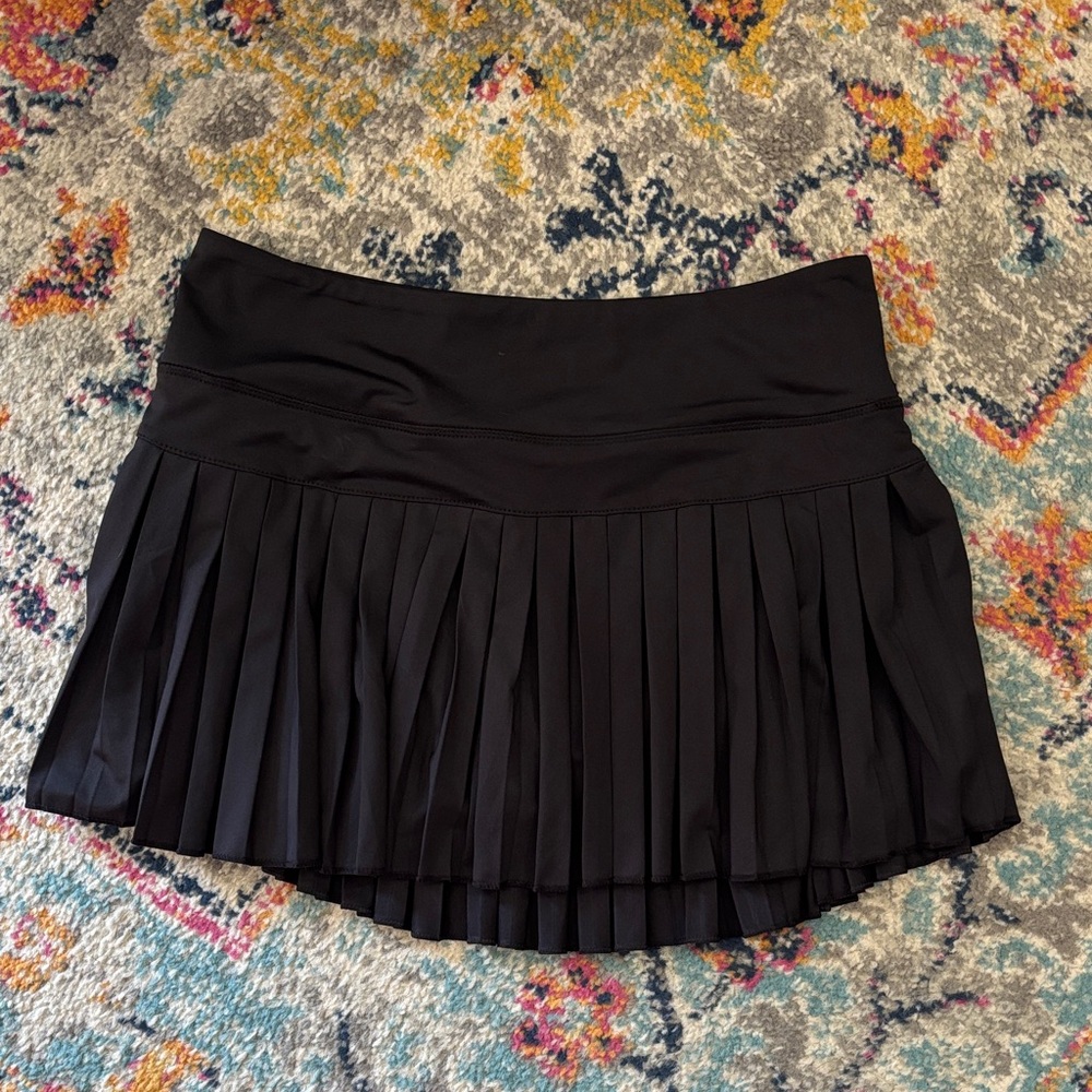 Goldhinge Black Pleated Mini Skirt